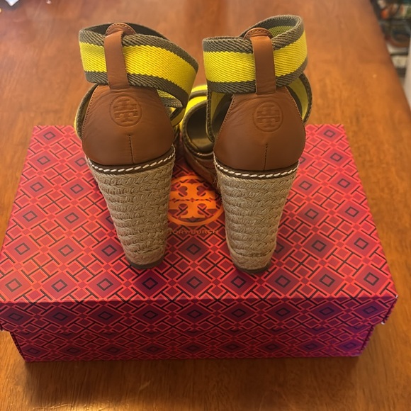 Tory Burch Wedges - Picture 3 of 4
